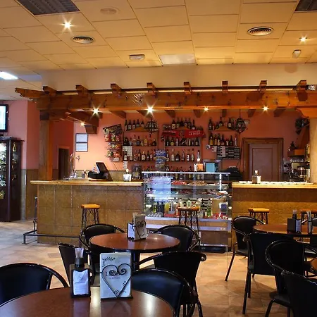 Limas Hotel